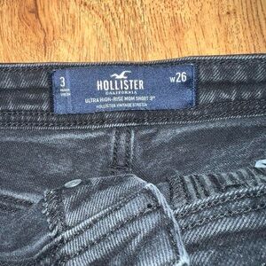 Black Hollister High-Rise Shorts, Size 3, 26W